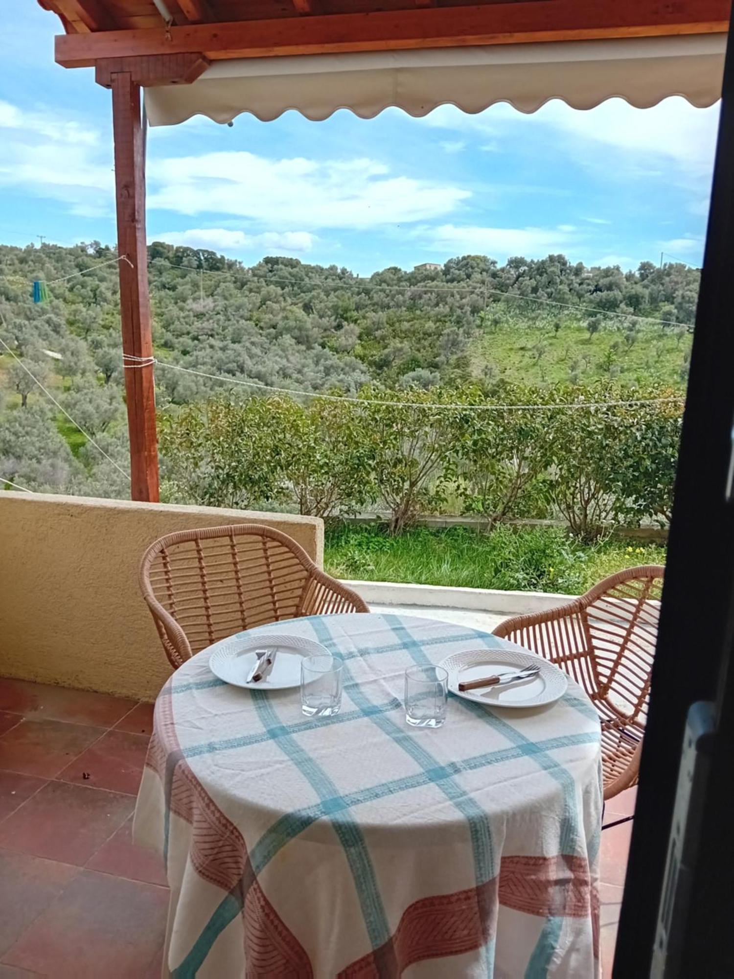 Villa Krini Skiathos Town Exterior photo