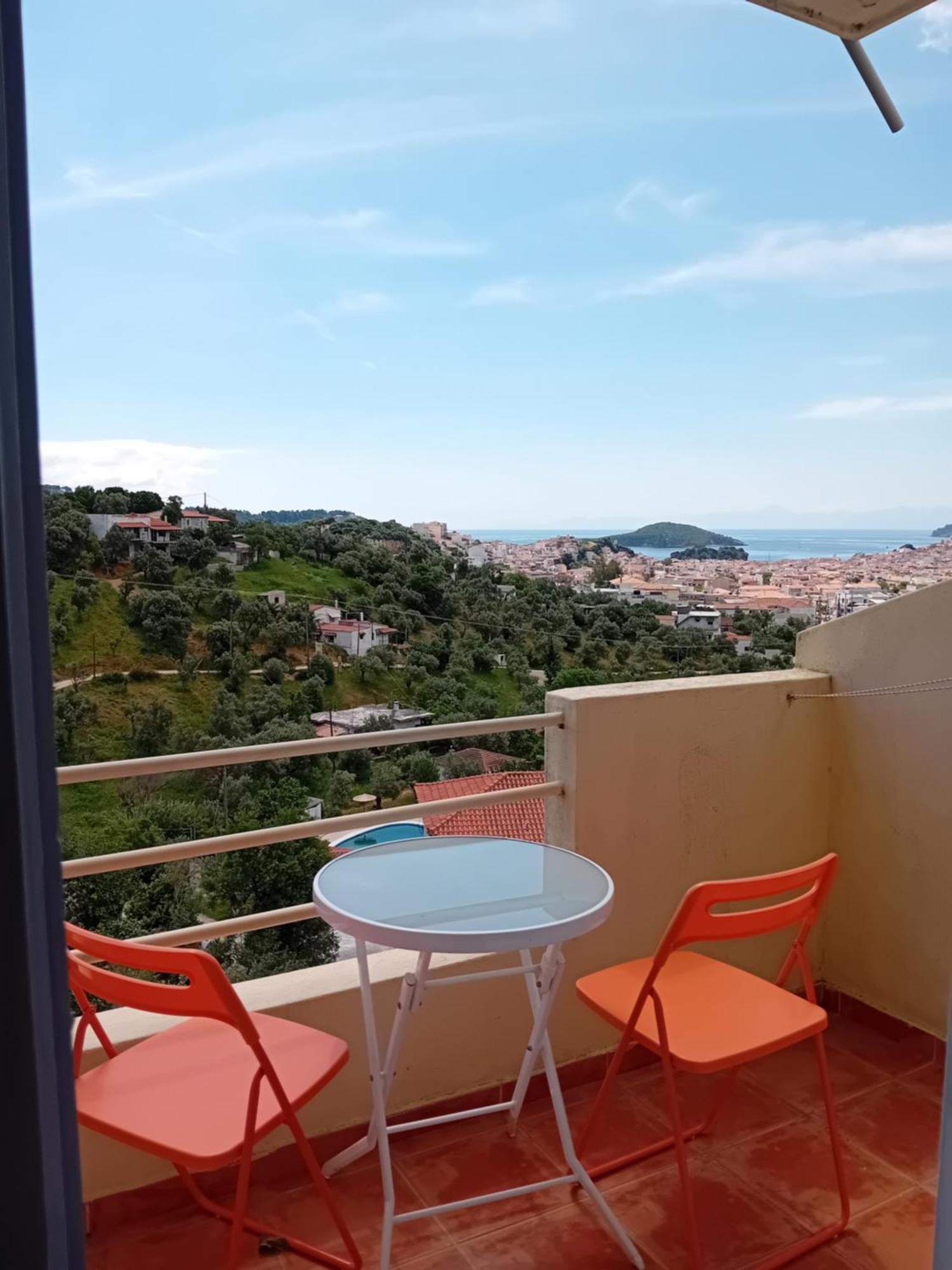 Villa Krini Skiathos Town Exterior photo